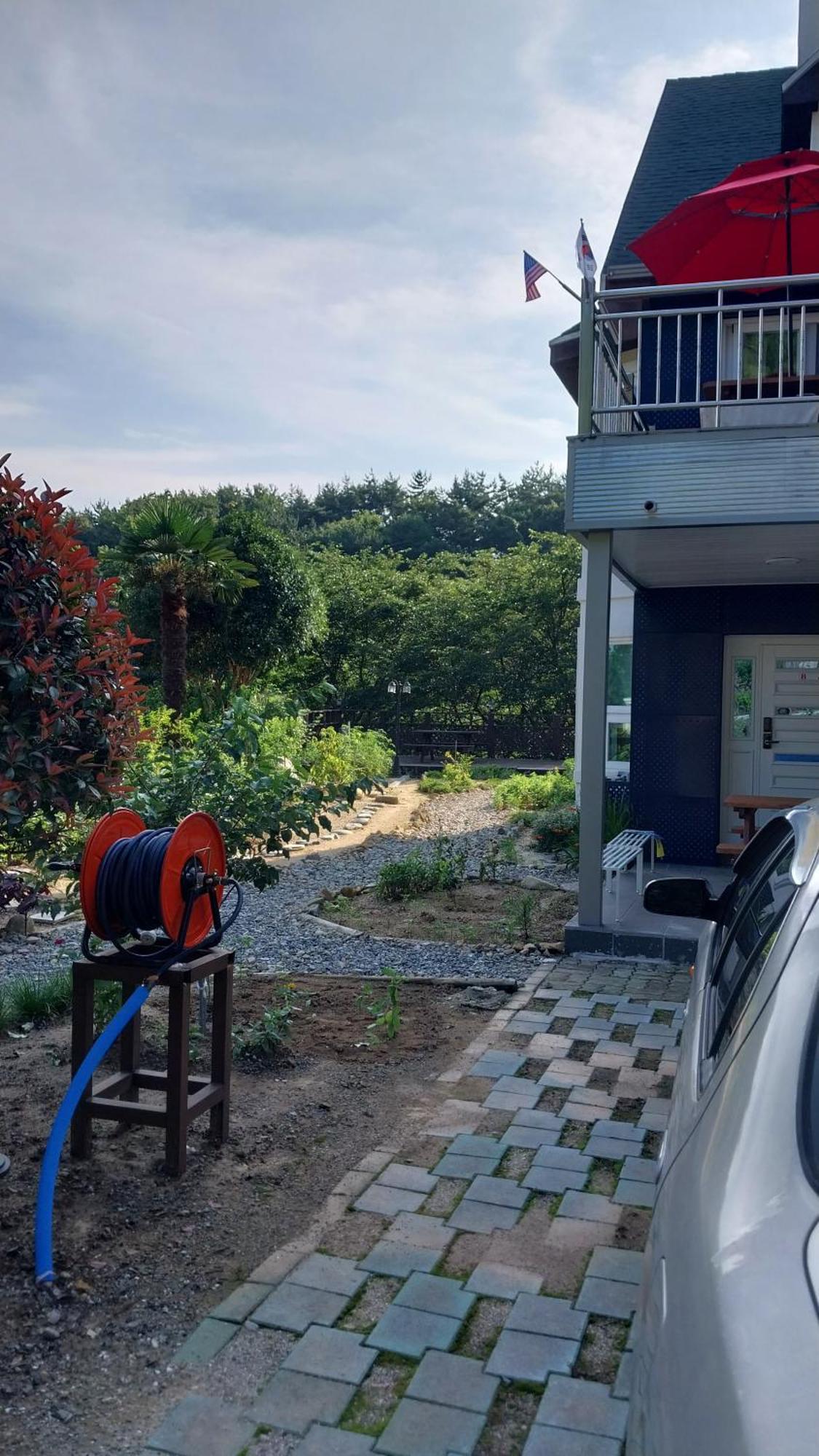 White House Hotel Namhae Eksteriør billede